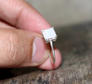 Handmade 925 <b>Sterling</b> <b>Silver</b> <b>Ring</b> with Rainbow Moonstone <b>Stacking</b> Gemstone Jewelry Prong Set Wedding Gift for Women - Product Image 2