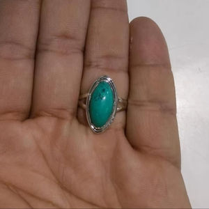 Anillo unisex de plata 92,5 cabujón turquesa natural - Product Image 1