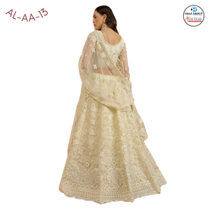 Impresionante blusa india tradicional con hermosos cordones bordados Cutwork Heavy Stonework Dupatta para fiestas de temporada de bodas - Product Image 2