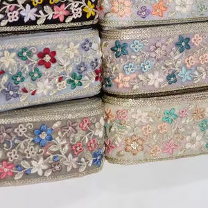 2024 nuevos diseños fabricante personalizado oro encaje ajuste 3D flor bordado recorte encaje con cuentas - Product Image 1