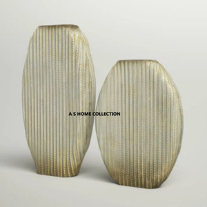 Florero de Metal con estilo contemporáneo Diseño de hoja versátil para el hogar Oficina Florero de mesa decorativo - Product Image 3