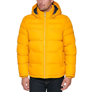 Doudoune matelassée légère en duvet d'hiver pour hommes personnalisable en gros Veste matelassée surdimensionnée à col montant avec fermeture à glissière - Product Image 2