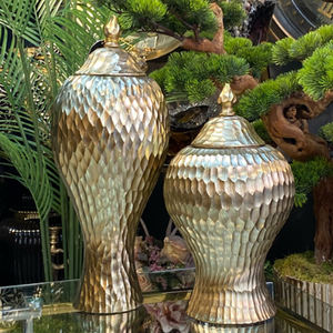 Ensemble de 2 pots à gingembre en métal plaqué or de grande taille, style corail, design unique, élégant, pour le stockage des aliments et la décoration - Product Image 1