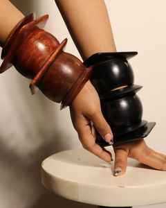 Nuevo diseño de brazalete de madera natural de HUMAYUN WORLD CRAFTS Use brazalete de moda brazalete de madera para uso de regalo de fiesta de boda - Product Image 1