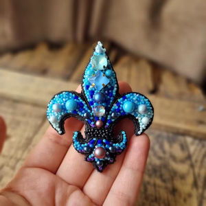 Stylish Seed Beaded Embroidered Alloy Keychains Women Fashionable Wine <b>Glass</b> Charm Bag Woven Technique Idea Style Durable - Product Image 1