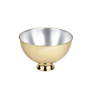 Copa Redonda para Champán de Metal con Acabado Martillado Dorado con Base, Recipiente para Almacenar Vino y Cócteles para Bares, Hoteles y Restaurantes - Product Image 4