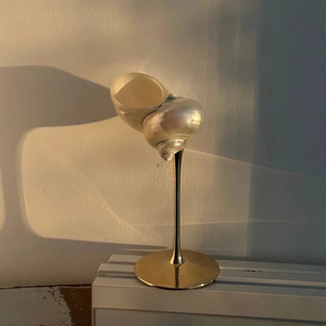 Fournisseur écologique de barware, verrerie faite à la main avec coquillage, verre à Martini de qualité supérieure. - Product Image 3