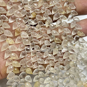 Cuarzo Rutilado Dorado Natural AAA, Facetado, en Forma de Lágrima, Taladrado, Hilo de 8 Pulgadas, Aproximadamente 6x9mm - Product Image 1