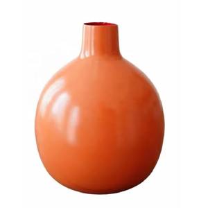 Vase orange pièce décorative durable de qualité supérieure pour chambre à coucher salon bureau cuisine et usage quotidien fabriqué à la main en Inde - Product Image 1