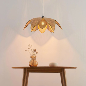 Petite lampe murale en rotin en forme de fleur, artisanale, en osier naturel, éclairage mural décoratif pour chambre à coucher, salon, en provenance du Vietnam - Product Image 2