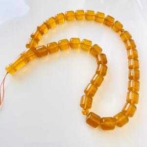 Chapelet islamique, perles en ambre baltique naturel de forme baril - Product Image 1