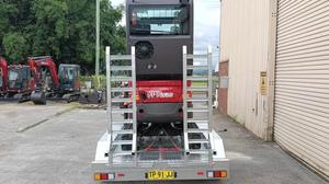 Mini-excavatrice 2,5c + ensemble remorque - Product Image 3