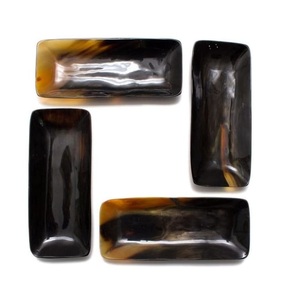 Forme carrée Buffalo Horn plateau Disponible dans Toutes Les Tailles Corne Artisanat Décoratif Corne Bol Poli pour Offre Spéciale produit - Product Image 1