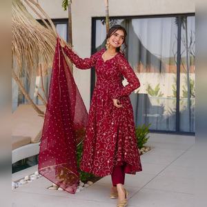 Vestido Anarkali de Georgette Pesado con Dupatta, Trabajo de Lentejuelas Multicolores, Listo para Usar, Último Modelo de Vestido Ankara 2025, Elegante para Damas - Product Image 3