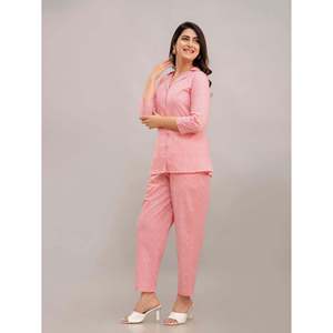 Conjunto Deportivo Corto de Manga 3/4 Color Rosa Flamenco para Mujer (XS) - Product Image 2