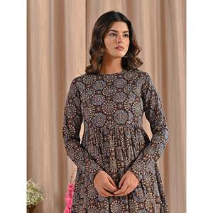 Vestido Anarkali de Algodón Negro Estampado a Mano, Ropa Étnica India Dibujada a Mano, Salwar Kameez Suave con Tela de Red - Product Image 1