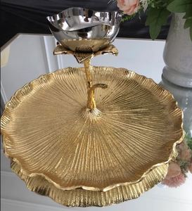 Bol de service en métal artisanal de luxe, en aluminium, avec base en bois, pour servir le chocolat, les salades et les aliments, couleur argentée - Product Image 4