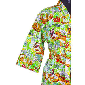 Kimono Kantha Indio Vintage Hecho a Mano, Maxi Vestido Informal de Invierno para Mujer, Estilo Floral de Verano, 100% Algodón, Secado Rápido, Suave y Transpirable, para Playa - Product Image 4