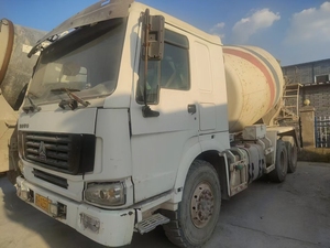 Camion bétonnière de ciment de Hino howo shacman beiben 6m3 8m3 9m3 10m3 12m3 16m3 à vendre - Product Image 3