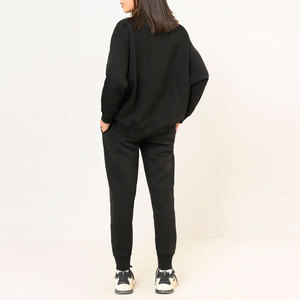 Sweat-shirt femme à capuche tendance tissu tricoté couleur personnalisée avec badge pour les voyages de rue automne/hiver - Product Image 2