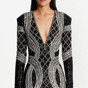 Femmes élégant antistatique à manches longues robe de soirée noir strass embellissement Logo personnalisé disponible pour la vente en gros pour - Product Image 1