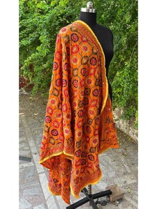 Hecho a mano Phulkari algodón Dupatta Floral bordado boda Dupatta - Product Image 5