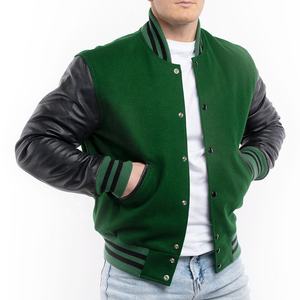 Blouson universitaire personnalisé de haute qualité en laine verte avec manches en cuir noir, coupe-vent, éco-responsable, pour l'hiver et le collège - Product Image 1