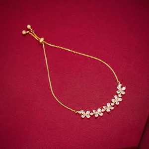 Floral Zinc Alloy Flower <b>Bracelet</b> for Party Occasions - Product Image 1