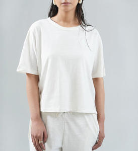 Camisetas de Verano Personalizadas al por Mayor para Mujer, Ropa Casual de Manga Corta, Camisetas Transpirables de Bambú/Algodón, Fabricación Directa de Fábrica - Product Image 1