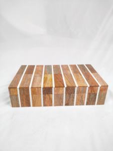 Cajas de Almacenamiento con Base de Madera de Estilo Rústico de Último Diseño, Hechas a Mano con Incrustaciones de Resina de Alta Calidad, Bajo Precio y Alta Demanda para Joyas - Product Image 4