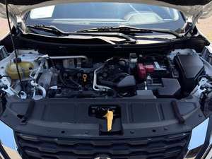 Cherokee Limited 2024 d'occasion, SUV automatique, moteur V8 400 ch, sièges en cuir, toit ouvrant panoramique, prêt à rouler - Product Image 6