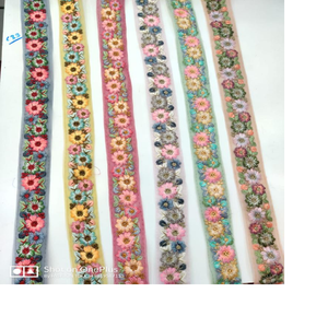 Cintas bordados y encajes a máquina hechos a medida, en varios diseños y colores para vestidos de boda, solo en Bordado de hilo - Product Image 1