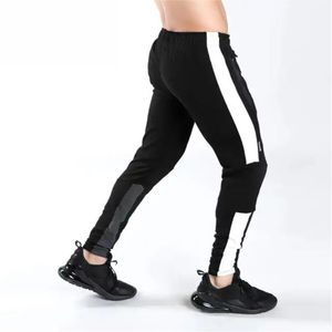 Hot Selling <b>Men's</b> Casual Wear <b>Trouser</b> Fashionable and Comfortable with High Waist <b>Lightweight</b> Design Wholesale Available - Product Image 4