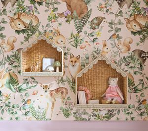 Étagère murale en forme de maison en jacinthe d'eau, faite à la main, naturelle, confortable, ludique, rangement et présentoir pour la chambre d'enfant, la crèche et la salle de jeux - Product Image 2