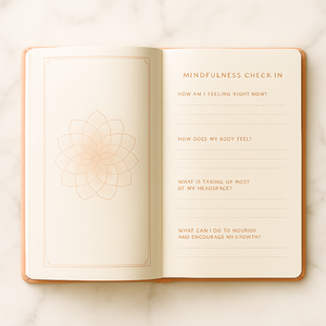 LABON ブルーミングマインドジャーナル ピンク ハードカバーノートブック 花柄デボス加工 ゴールド箔ライン 書き込み、プランニング、セルフケア、日々のメモ用 - Product Image 3