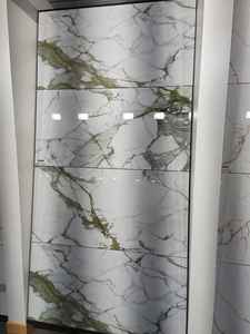 Inde 600x1200 Carreaux de sol en porcelaine de marbre vitrifié blanc brillant sans glissement et design moderne pour le salon Texture solide - Product Image 2