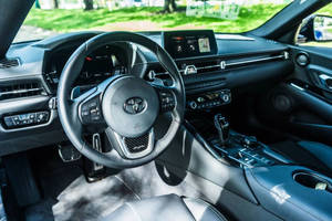 Toyota GR Supra 3.0 Premium 2024 en Perfectas Condiciones - Product Image 2