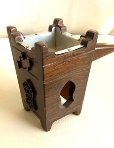 Quemador de Incienso Decorativo de Madera para Difusión de Fragancias, Relajación, Meditación, Yoga, Decoración del Hogar y Uso como Regalo, Disponible para la Venta - Product Image 2