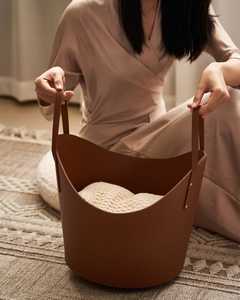 Cesta de Cuero de Lujo para Decoración del Hogar, Artículos para la Sala de Estar, Cesta Organizadora de Tela con Asa - Product Image 1