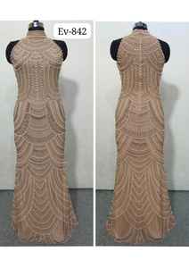 Vestido de noche elegante con escote Corazón y cuentas a mano - Product Image 6