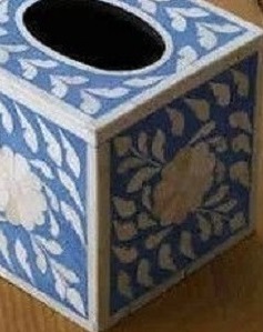 Boîte à mouchoirs en bois écologique artisanale traditionnelle avec un savoir-faire de qualité supérieure pour un usage domestique et en restaurant - Product Image 3