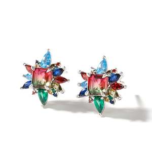 Boucles d'oreilles fines Jeulia en argent sterling avec émeraude taille brillant - Product Image 2