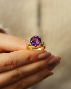 Anillo Solitario Delicado de Amatista Natural con Certificado IGI, Piedra de Nacimiento de Febrero, Plata de Ley 925, Excelente Regalo de Cumpleaños para Fiesta - Product Image 2