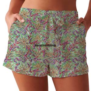 Shorts faits à la main pour femmes, vêtements de détente d'été, shorts en coton à imprimé en bloc, collection de plage pour filles, style babydoll - Product Image 2