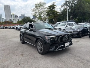 G-L-E 53 4MATIC SUV 2025-2026, 4.5L de Aspiración Natural, Automático, 5 Asientos, Volante a la Izquierda/Derecha, Techo Panorámico de 18', Color Oscuro - Product Image 4