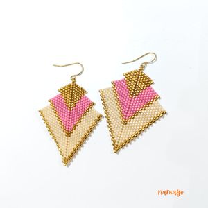 Pendientes Colgantes Geométricos Namayo TriTone, Chapados en Oro de 24K, Elegantes, Accesorios para las Orejas, Regalo - Product Image 1
