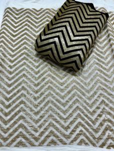 Meilleure vente de tissu à paillettes georgette de viscose imprimé avec finition en daim pour robes de mariée fabriquées en Inde - Product Image 2