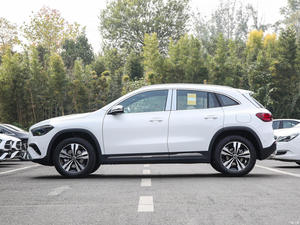 GLA 2024 1.3T 163HP 4WD 4X4 SUV Compacto Popular de Alta Velocidad, 5 Plazas, Gasolina, Autos Usados en Venta - Product Image 4