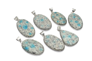 K2สร้อยคอทองเหลืองวินเทจของผู้หญิงเป็นที่นิยมมากจี้อัญมณีธรรมชาตินานาชนิดที่ได้รับแรงบันดาลใจจากศาสนาคริสต์สำหรับงานเลี้ยงแฟชั่น - Product Image 2