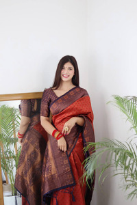 Diseñador de lujo Pure Banarasi Cobre Zari Tejido Sari de seda suave Fabricante indio para bodas y fiestas - Product Image 4